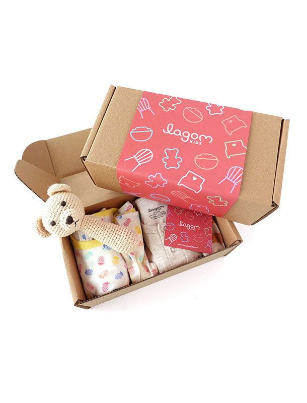 Girl Baby Essential Gift Set A