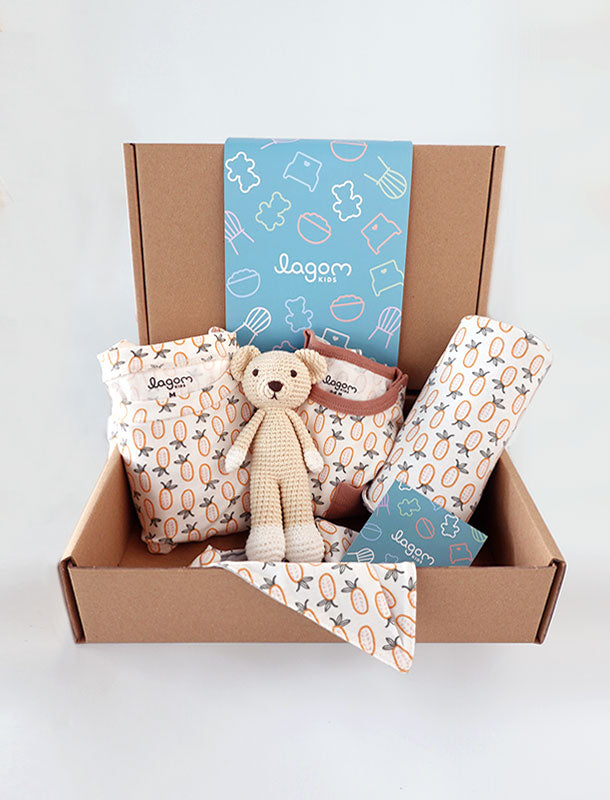 Mama+Me Pineapple Twinning Baby Boy Gift Set